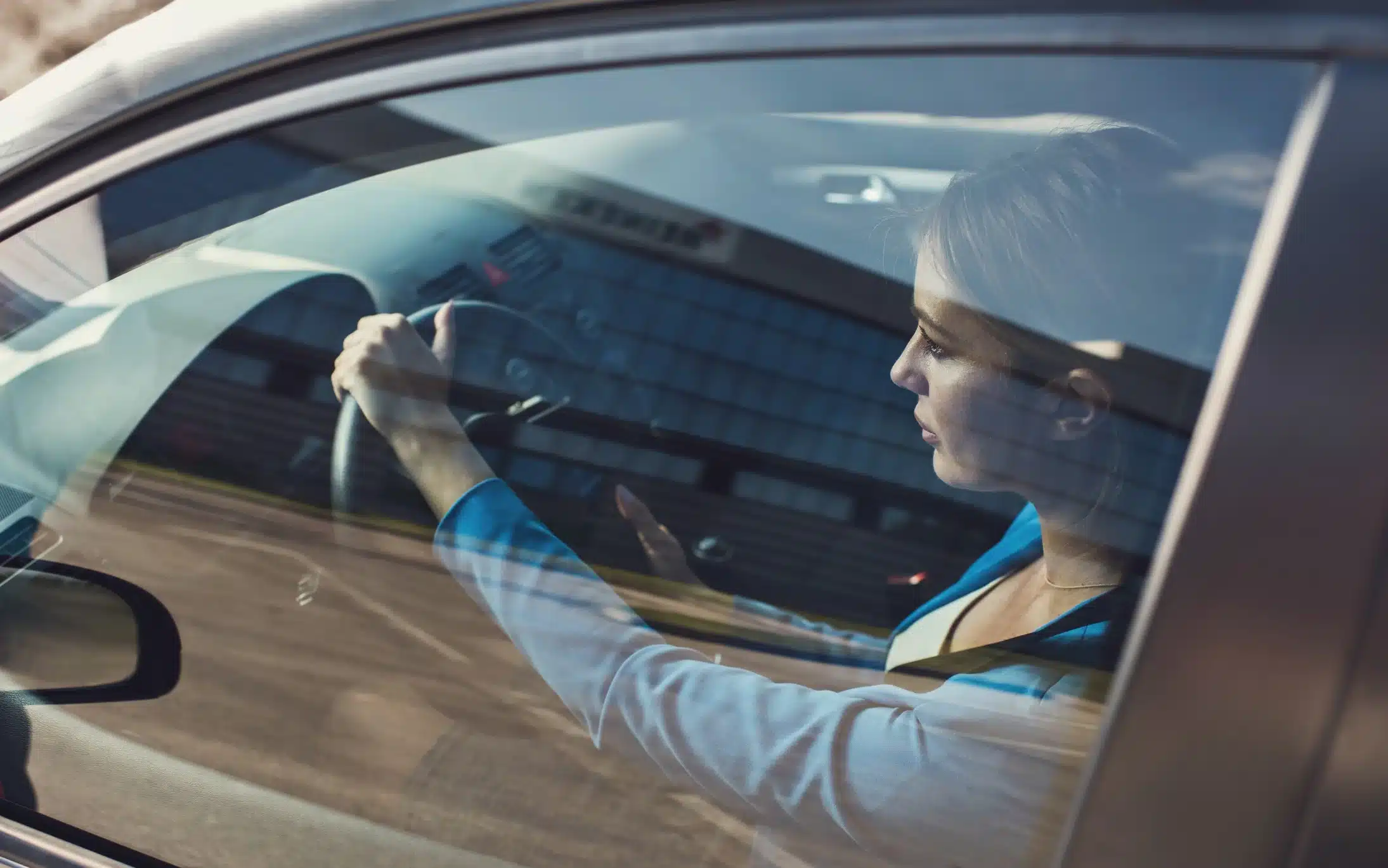 Ano do carro pelo vidro: como identificar a idade do seu veículo ...
