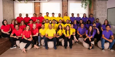 aniversário auto compara